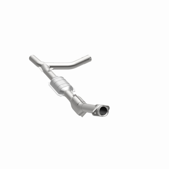 MagnaFlow Conv DF Direct-Fit Catalytic Converter for 2000–2004 Ford E150 4.6L Passenger Side - OneFastShop