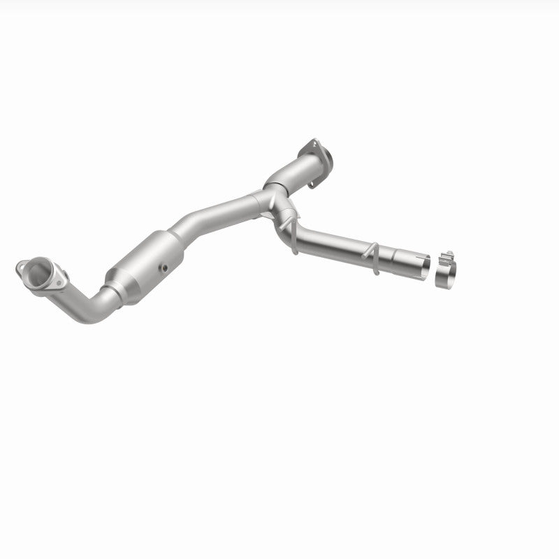 Magnaflow Direct Fit Catalytic Converter for 05-06 Ford Expedition 5.4L CARB Compliant - OneFastShop
