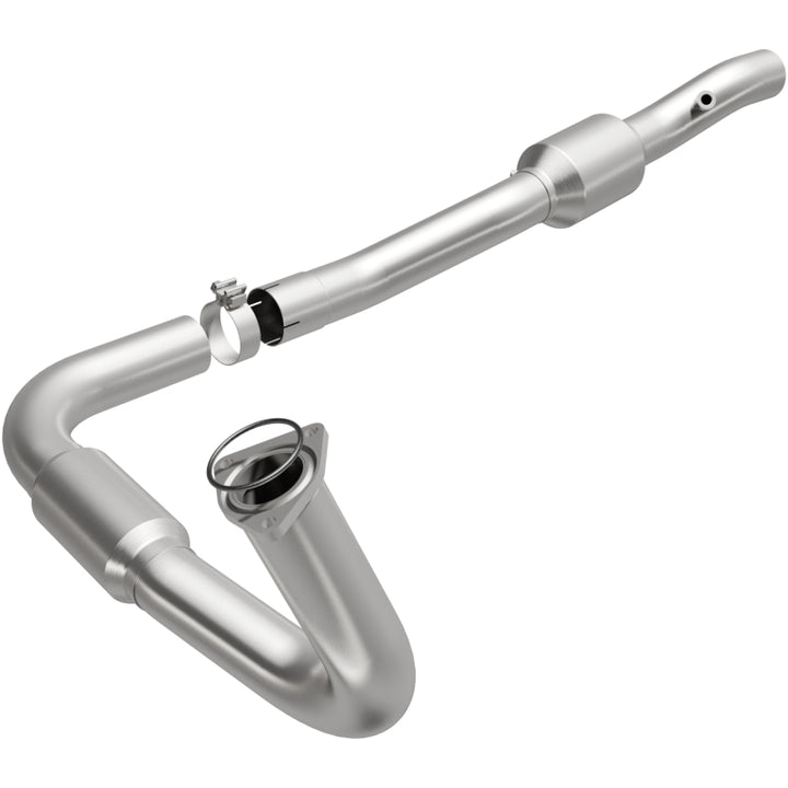 Magnaflow Direct Fit 01-06 Sierra 2500 HD 6.0L Catalytic Converter - OneFastShop