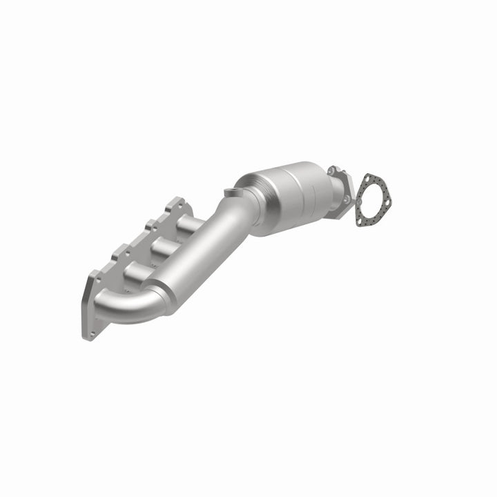 Magnaflow Direct-Fit Catalytic Converter 02-04 VW Passat 4.0L - OneFastShop