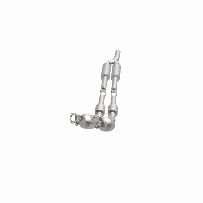 Magnaflow Conv DF Direct-Fit Catalytic Converter 2012-2015 Passat B7 3.6L V6 OEM Grade - OneFastShop
