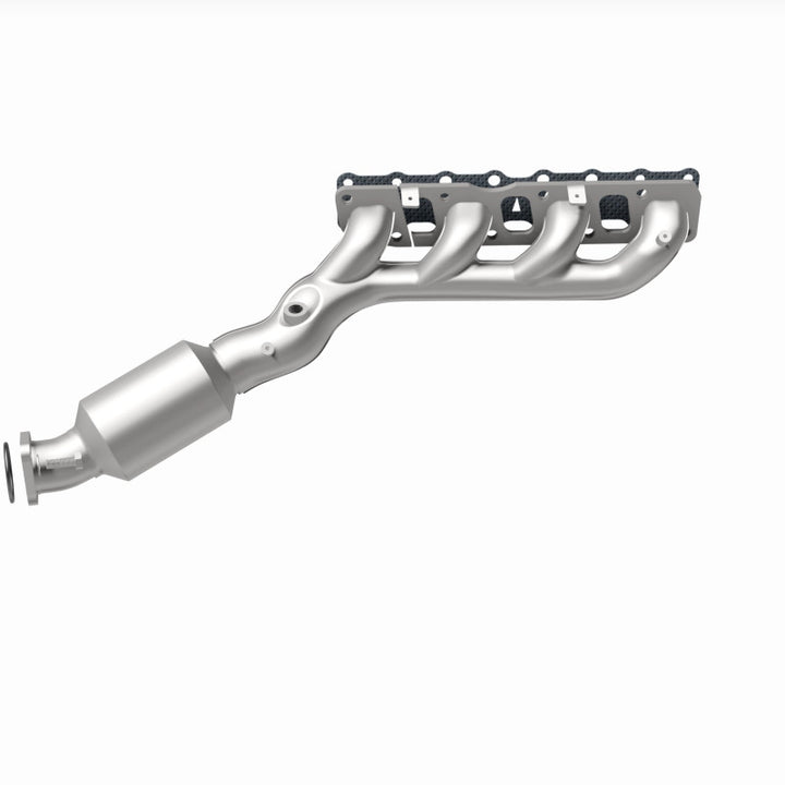 Magnaflow Direct Fit Converter for 05-06 Nissan Titan 5.6L