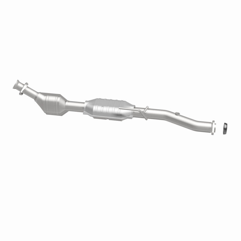 Magnaflow Direct-Fit Catalytic Converter 98-00 Ranger B2500 2.5 50S - OneFastShop