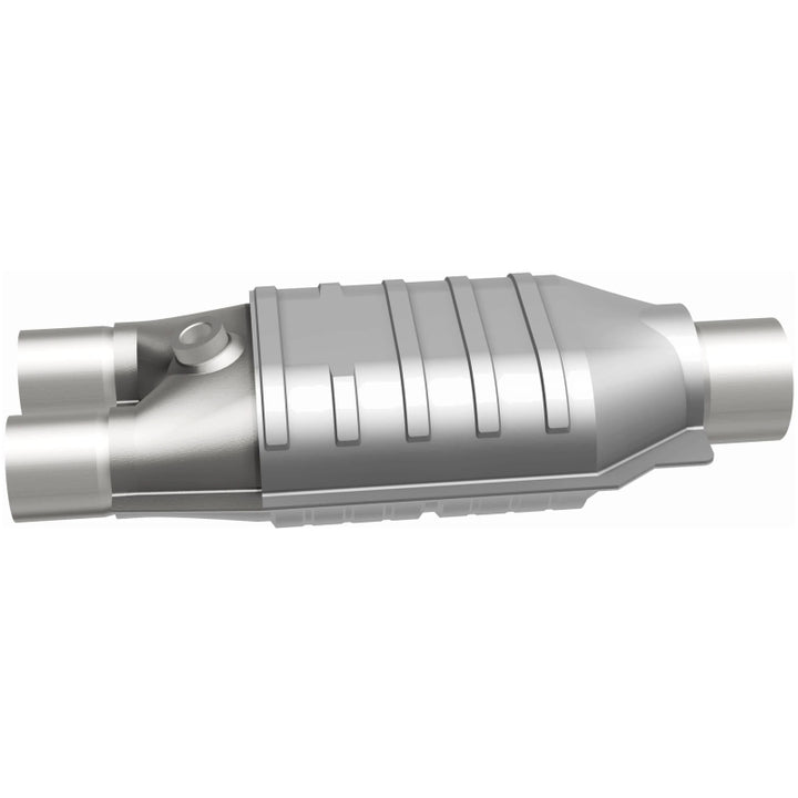 MagnaFlow Universal Catalytic Converter 3/2 Single/Dual with O2 - Chevy Astro, GMC Safari - OneFastShop