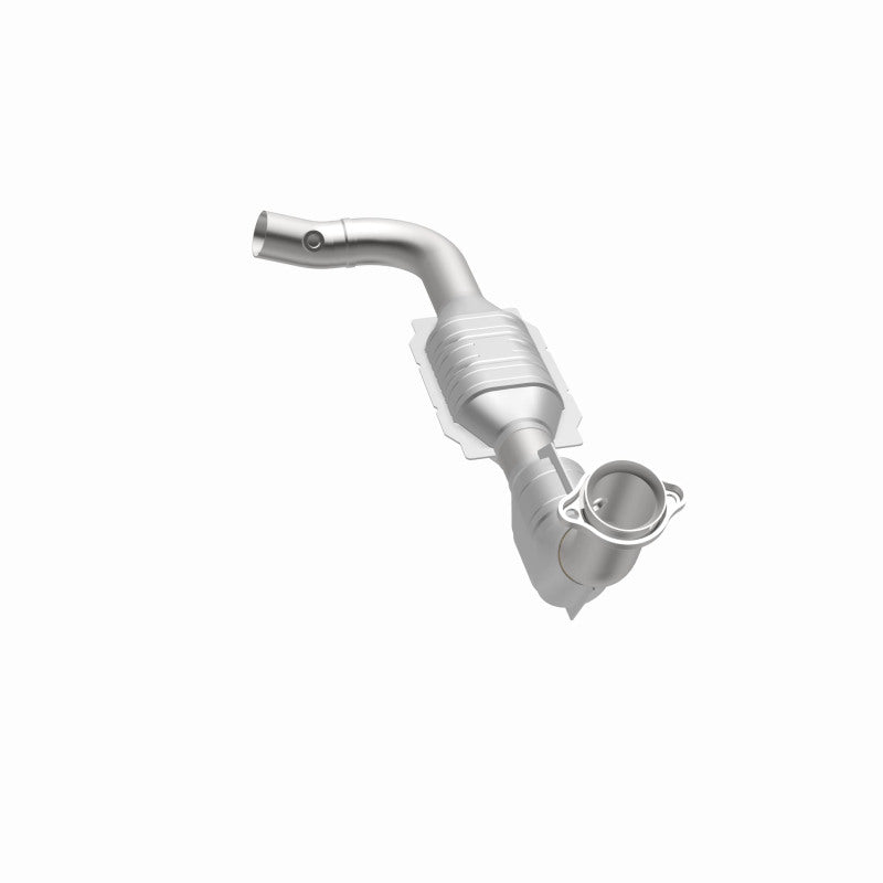 MagnaFlow Direct-Fit Catalytic Converter 99-00 Ford F-150 5.4L 2WD