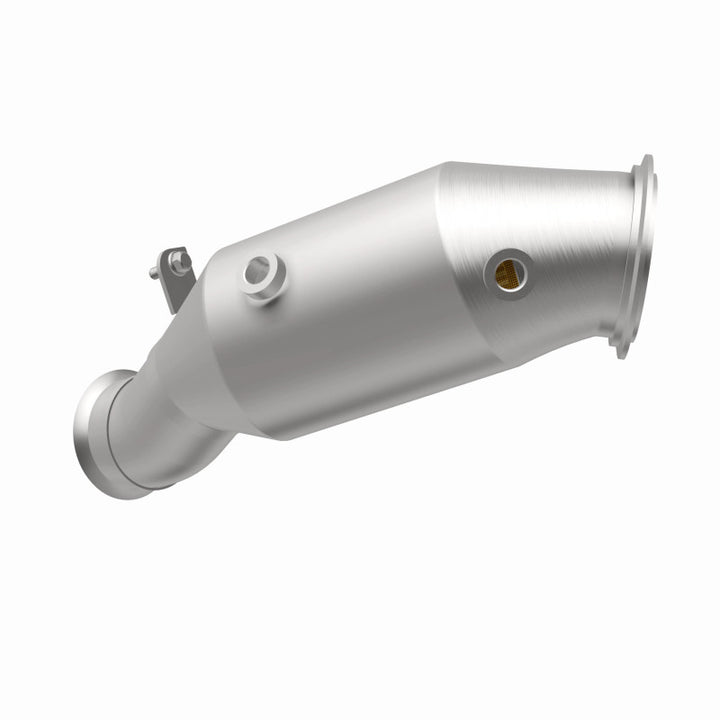 Magnaflow Direct Fit EPA Compliant Catalytic Converter for 2014-2016 BMW 335i GT xDrive 3.0L - OneFastShop