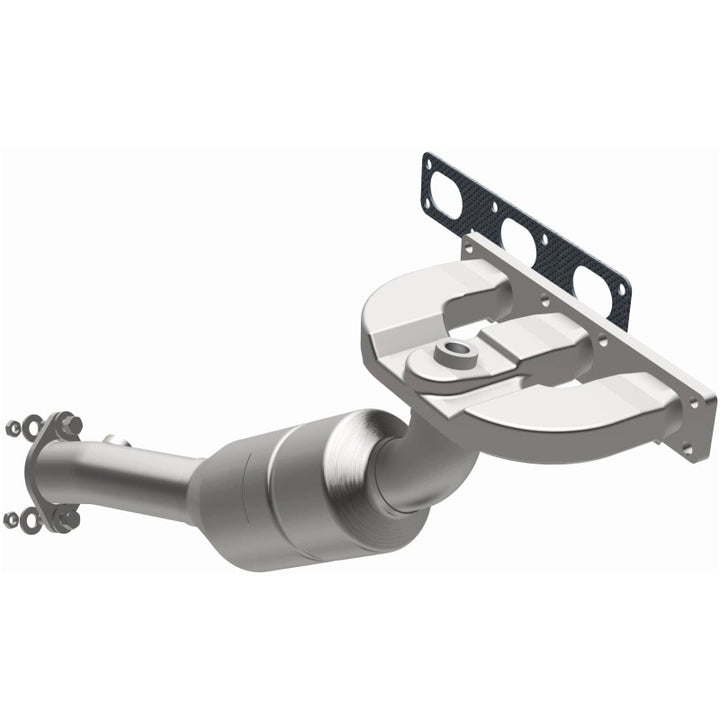 MagnaFlow Direct Fit Catalytic Converter BMW 5 01-03 Rear OEM