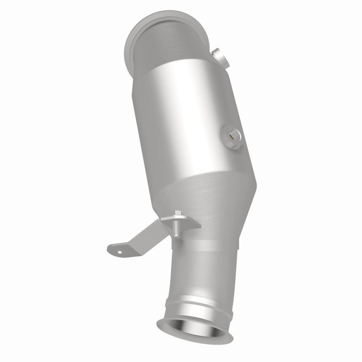Magnaflow Direct Fit EPA Compliant Catalytic Converter for 2014-2016 BMW 335i GT xDrive 3.0L - OneFastShop