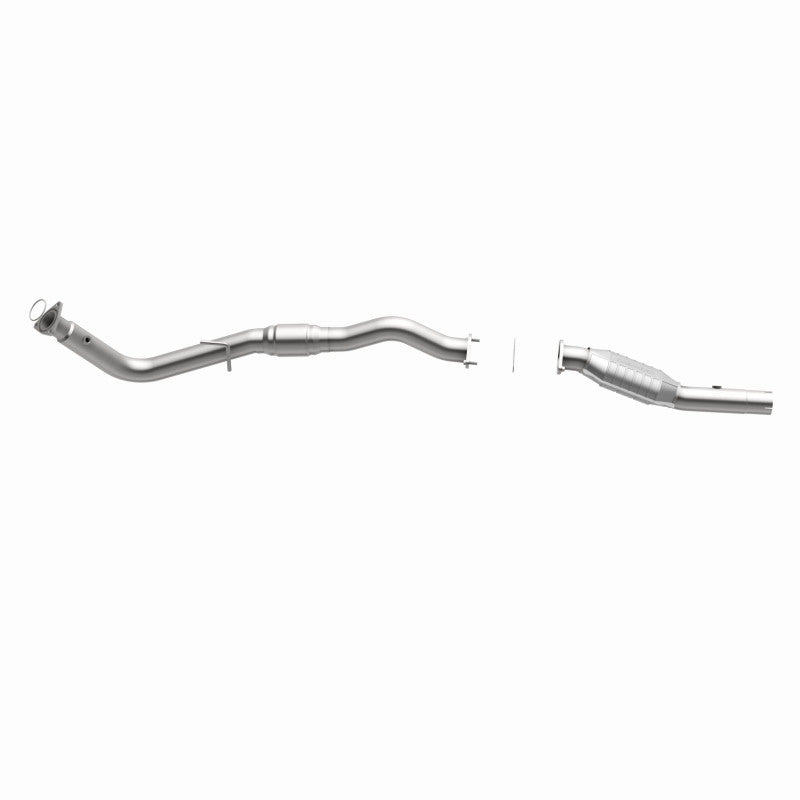 Magnaflow Direct-Fit Catalytic Converter for 2001-2002 Chevrolet Silverado 2500 and GMC Sierra 2500 6L OEM Grade - OneFastShop