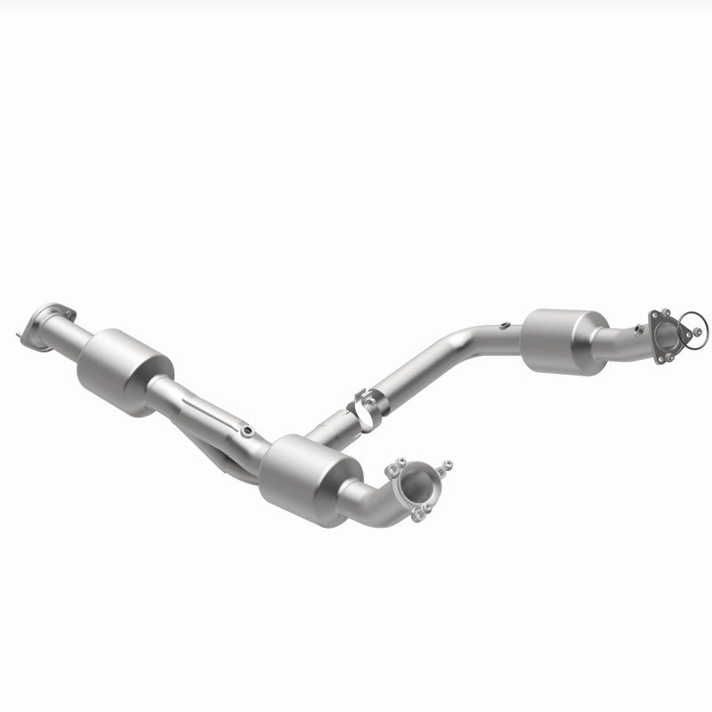 Magnaflow 2018–2020 Chevrolet Express 2500 Single Direct Fit Catalytic Converter