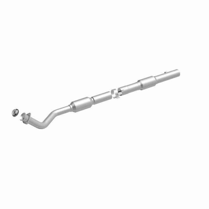 Magnaflow Direct Fit Catalytic Converter for 97-00 Chevrolet Express 1500 5.7 OEM Undrbdy - OneFastShop