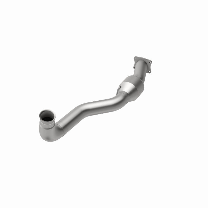 Magnaflow Direct-Fit Catalytic Converter for 01-05 GM Silverado/Sierra 6.6L - OneFastShop