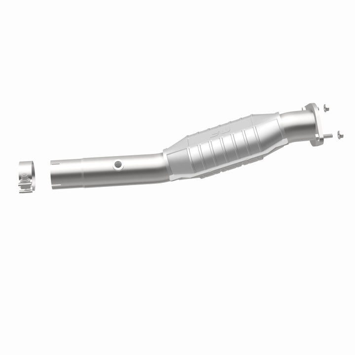 Magnaflow Catalytic Converter DF 6L Passenger Side for GM 2500 01-02 - OneFastShop