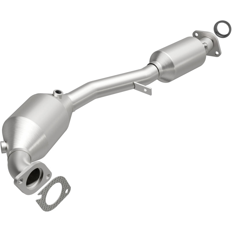 Magnaflow Direct Fit Catalytic Converter for 2005 Saab 9-2X 2.5L - OneFastShop