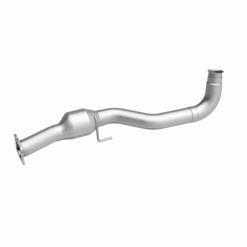 Magnaflow Direct-Fit Catalytic Converter for 01-05 GM Silverado/Sierra 6.6L