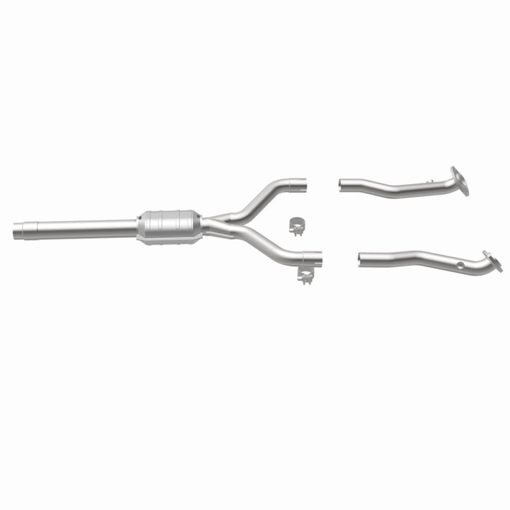 Magnaflow Conv DF 96-97 LS400 4.0L Rear Y Direct-Fit Catalytic Converter for 1995-1998 Lexus LS400 and SC400 - OneFastShop