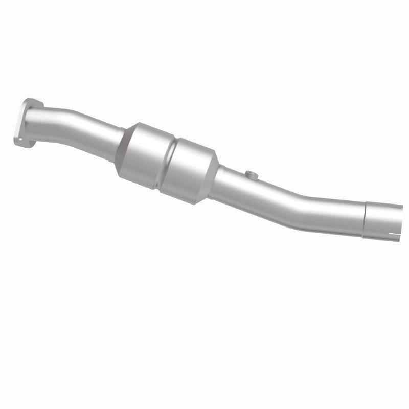 Magnaflow Direct-Fit Catalytic Converter Passenger Side Rear for 2001-2006 Chevy/GMC Silverado/Sierra 2500 HD