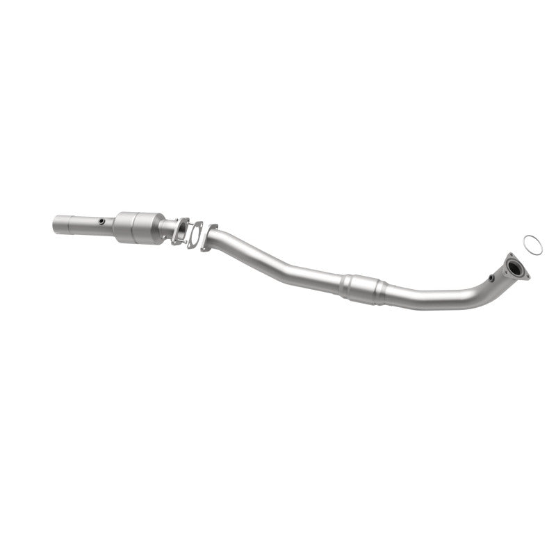 Magnaflow Catalytic Converter DF 01-02 2500HD 8.1L Passenger Side Compatible with 2002 Chevrolet Silverado 2500 HD and GMC Sierra 2500 HD - OneFastShop