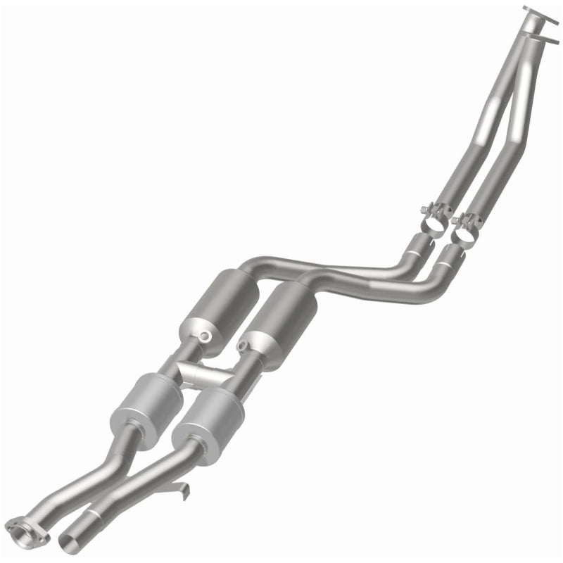 Magnaflow California Catalytic Converter Direct Fit for 96-99 BMW M3 L6 3.2L / 96-98 328i/328is L6 2.8L