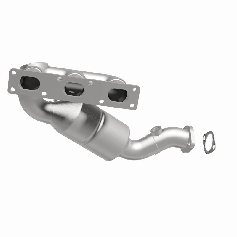 Magnaflow Direct-Fit Catalytic Converter for BMW 528i 99-00 - OneFastShop