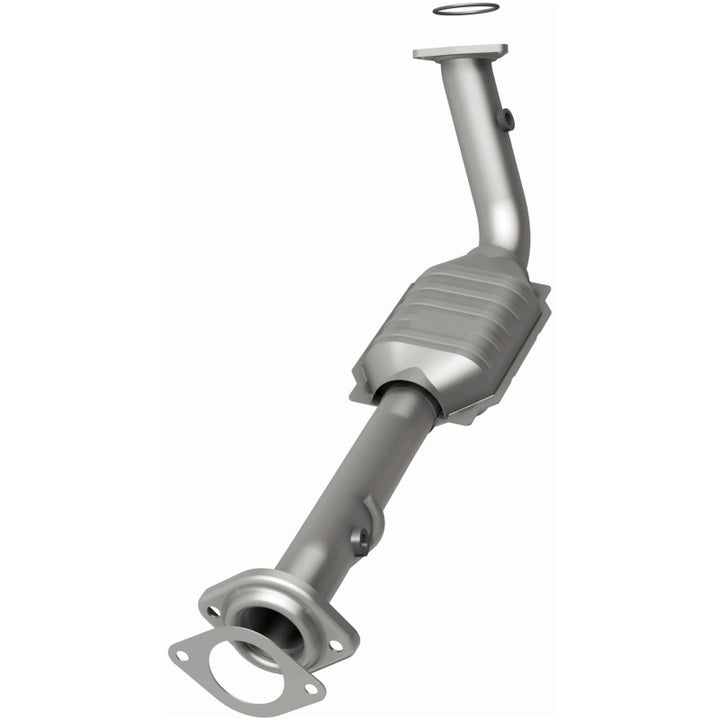 Magnaflow DF Direct-Fit Catalytic Converter for 02-06 Cadillac Escalade / 02-06 GM Yukon (Inc Denali) 6.0L P/S