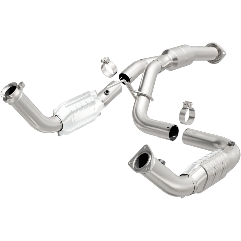 Magnaflow Direct-Fit Catalytic Converter for '11-'13 Chevy Silverado 2500 HD/3500 HD 6.0L - OneFastShop