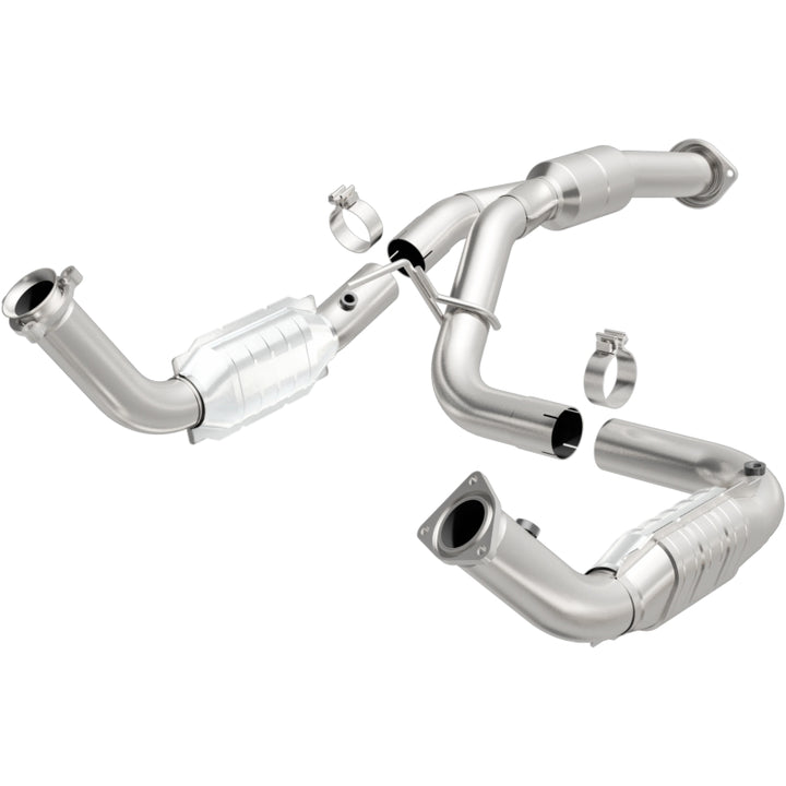 Magnaflow Direct-Fit Catalytic Converter for '11-'13 Chevy Silverado 2500 HD/3500 HD 6.0L - OneFastShop
