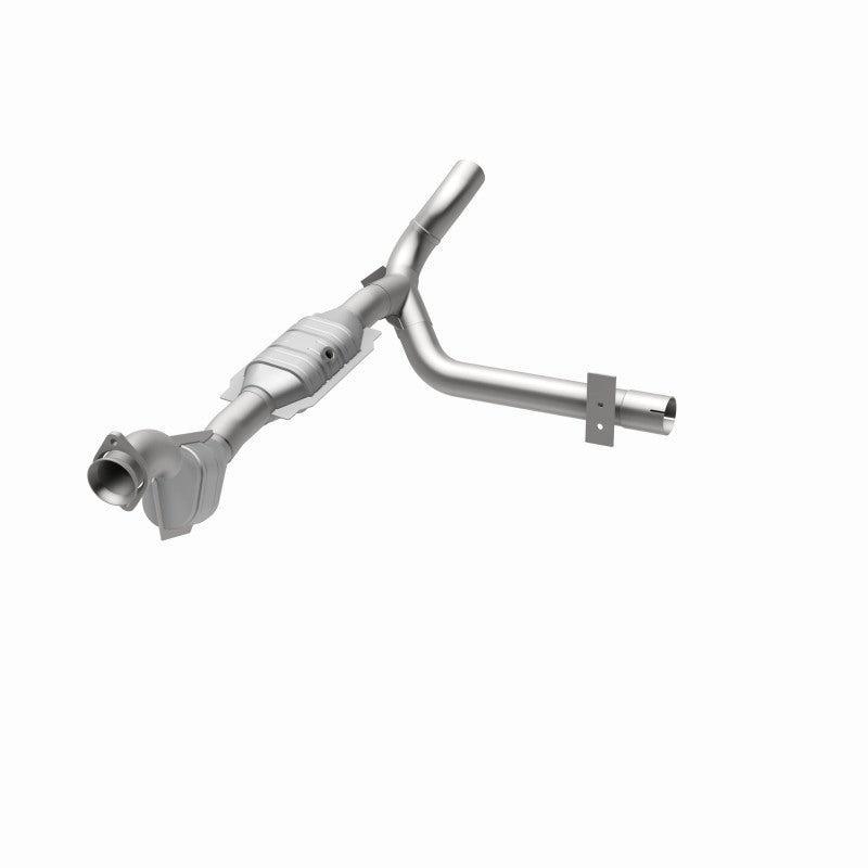 Magnaflow Catalytic Converter Federal/EPA Compliant for 01 Ford Trucks 4.6L - OneFastShop