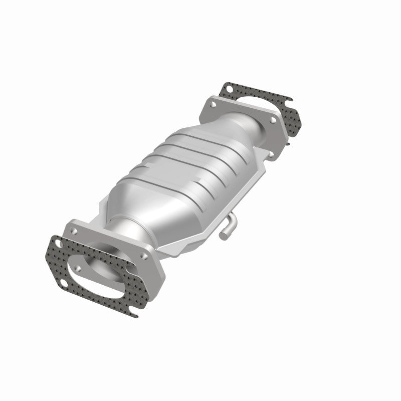 Magnaflow Catalytic Converter with Mandrel-Bent Tubing for GM Vehicles - OneFastShop