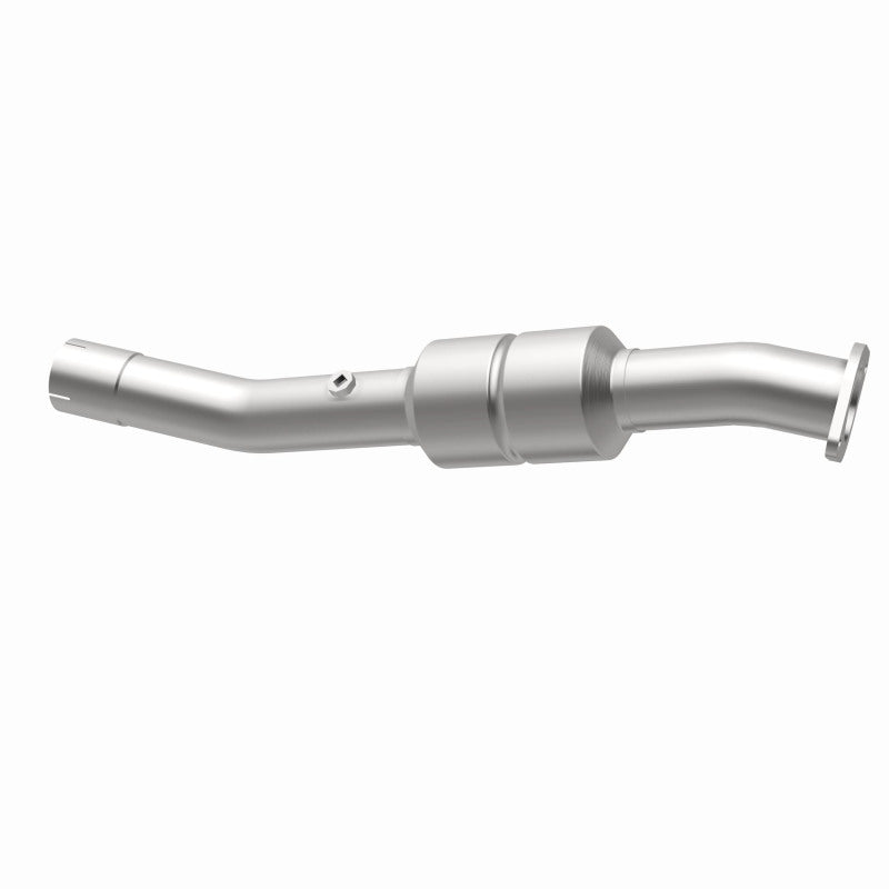 Magnaflow Direct-Fit Catalytic Converter Passenger Side Rear for 2001-2006 Chevy/GMC Silverado/Sierra 2500 HD