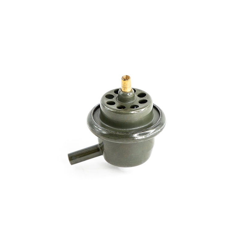 DeatschWerks Fuel Pressure Regulator High Flow for 99-01 Chevrolet Silverado