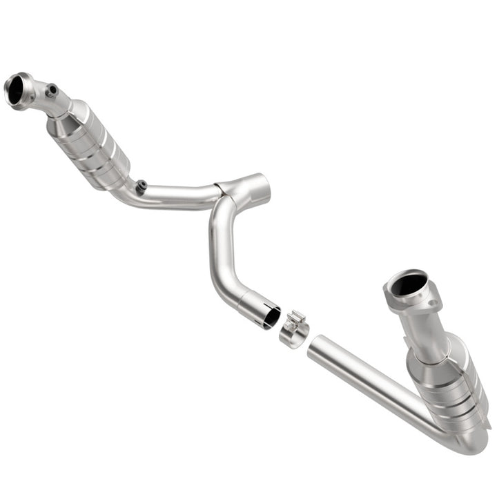 MagnaFlow Direct Fit Catalytic Converter 2006 Dodge RAM 1500 5.7L Front Axle