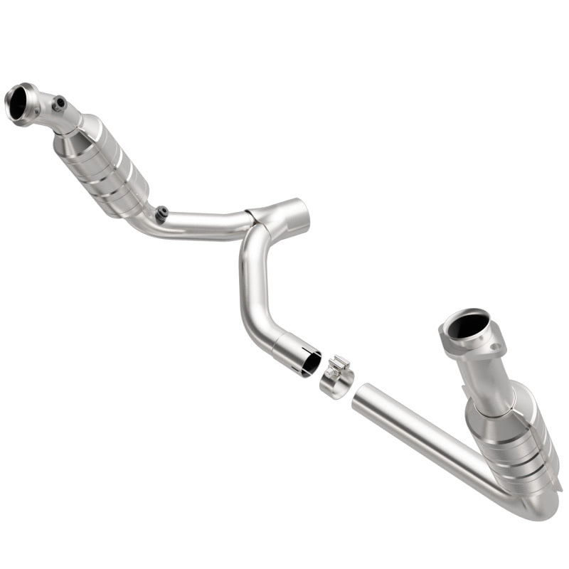 MagnaFlow Direct Fit Catalytic Converter 2006 Dodge RAM 1500 5.7L Front Axle