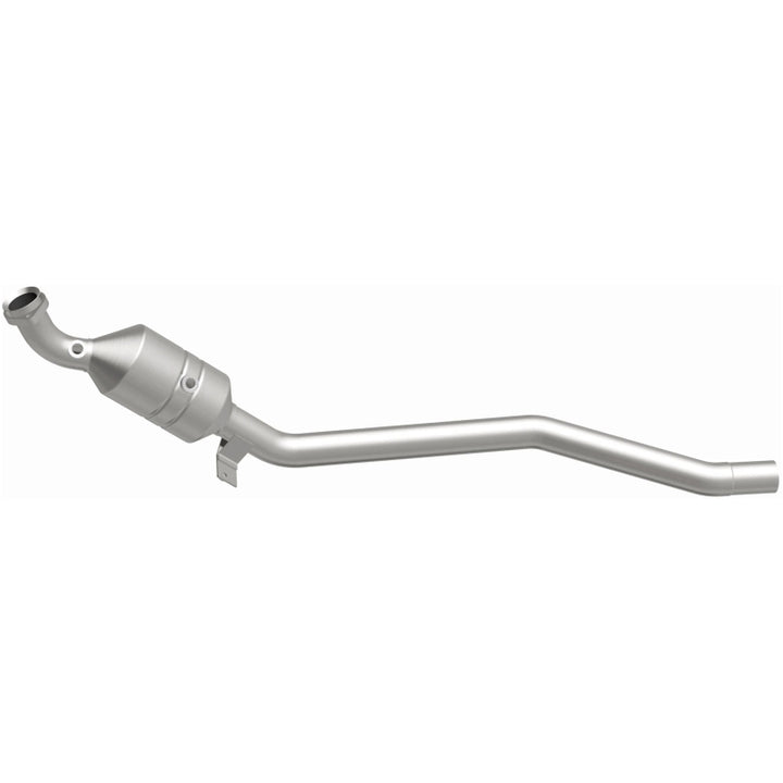 Magnaflow Direct-Fit Catalytic Converter 2006-2011 R350 3.5L Underbody - OneFastShop