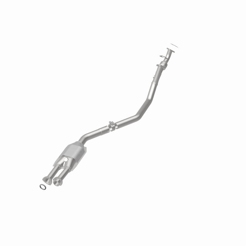 Magnaflow Conv Direct-Fit Catalytic Converter 69.75X6.5X4 1.75/1.75 Fits 1981-1984 BMW 633CSi 1983-1984 BMW 533i - OneFastShop