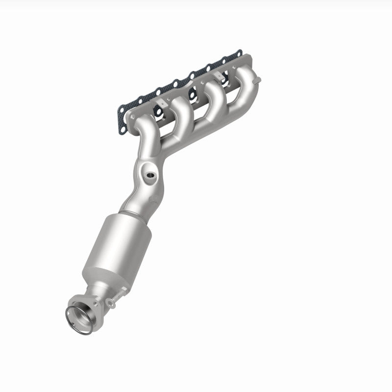 Magnaflow Direct Fit Converter for 05-06 Nissan Titan 5.6L
