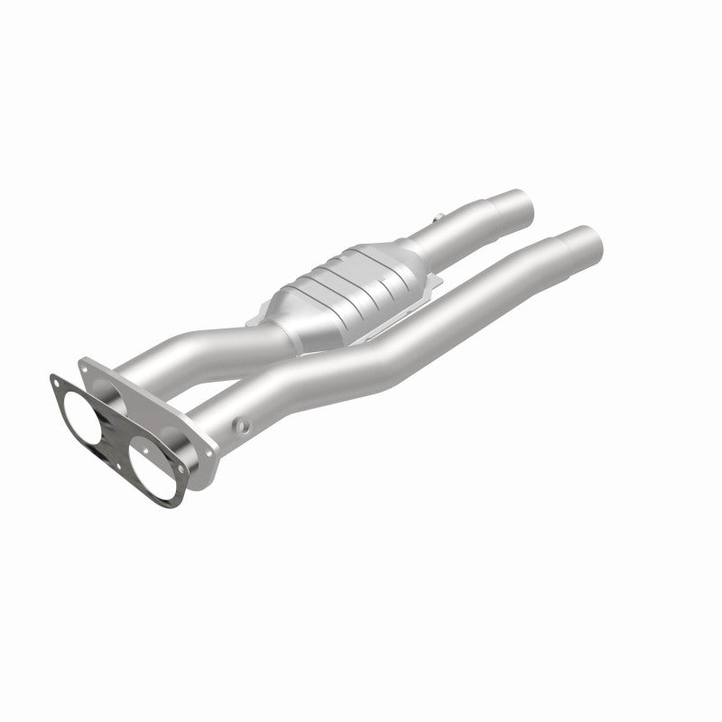 Magnaflow Direct Fit Catalytic Converter California Grade CARB Compliant Stainless Steel 96-99 Chevy C2500 Suburban 74L