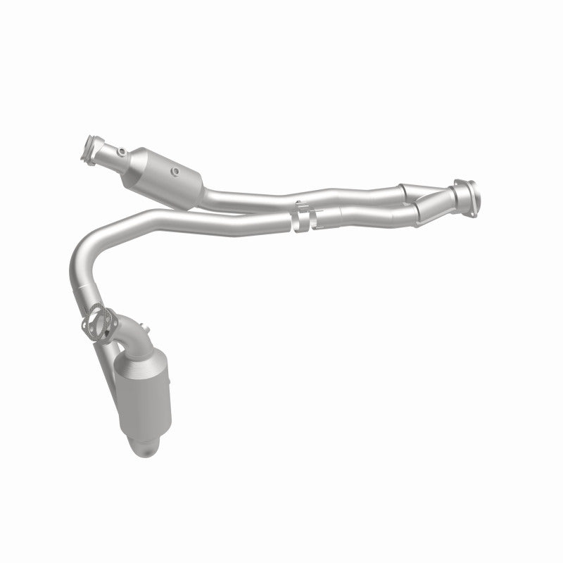 Magnaflow Direct-Fit Catalytic Converter for 2015-2017 Transit-150 V6 3.5 OEM Underbody Replacement - OneFastShop