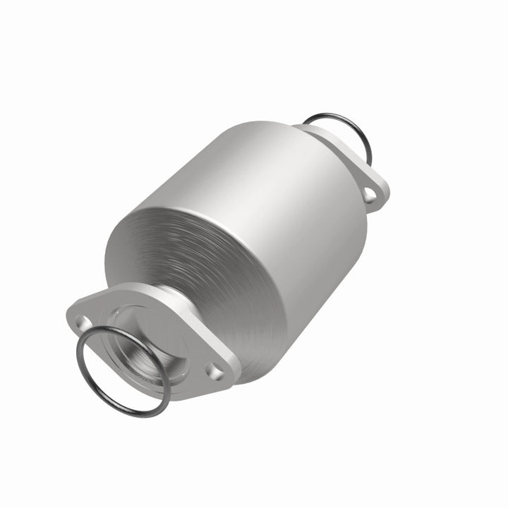 Magnaflow Direct-Fit Catalytic Converter for 93-97 Geo Prizm, 94-95 Toyota Celica, 93-96 Corolla - OneFastShop