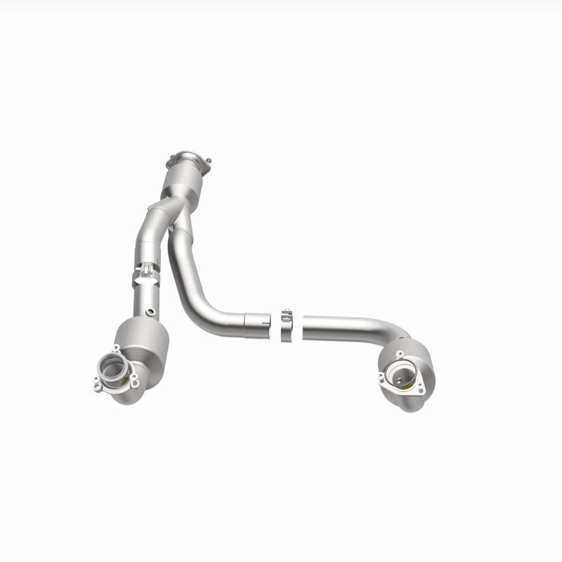 Magnaflow 12-20 Chevrolet Express 4500 6.0L Direct Fit Catalytic Converter