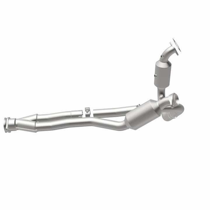 Magnaflow Direct-Fit Catalytic Converter for 2015-2017 Transit-150 V6 3.5 OEM Underbody Replacement - OneFastShop