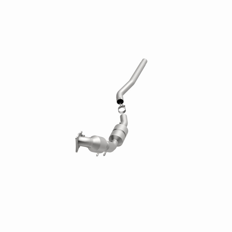 Magnaflow Direct Fit Catalytic Converter for 2008 Volkswagen Passat 2.0L