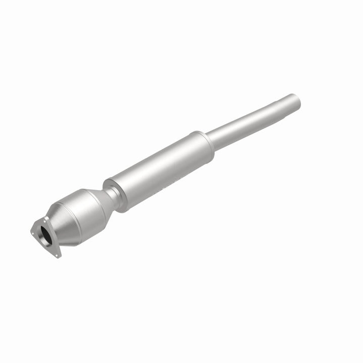Magnaflow Direct-Fit Catalytic Converter 04-06 VW Phaeton 4.2L Passenger Side Rear - OneFastShop