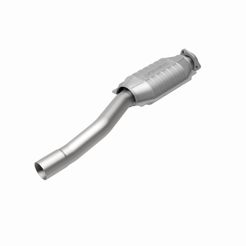 Magnaflow Conv Volvo 28.75X6.5X4 2.5/2.38 Direct-Fit Catalytic Converter for 1985-1995 Volvo 740 940 - OneFastShop