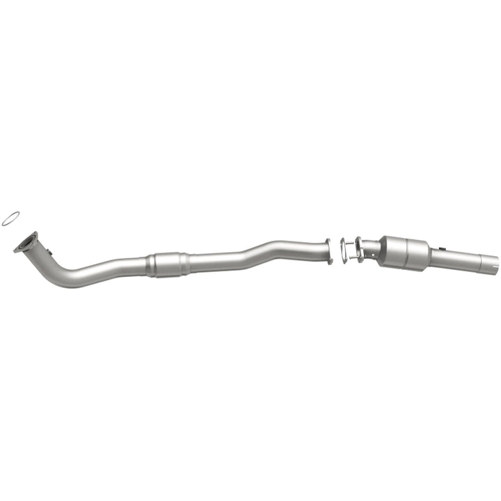 Magnaflow Catalytic Converter DF 01-02 2500HD 8.1L Passenger Side Compatible with 2002 Chevrolet Silverado 2500 HD and GMC Sierra 2500 HD - OneFastShop