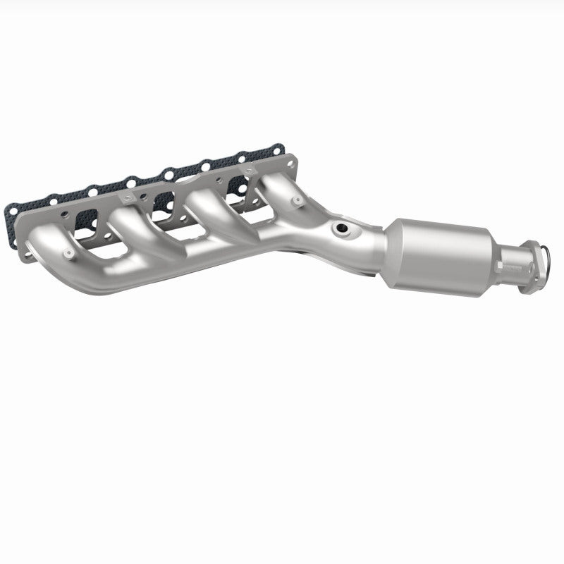 Magnaflow Direct Fit Catalytic Converter 05-06 Nissan Titan 5.6L - OneFastShop