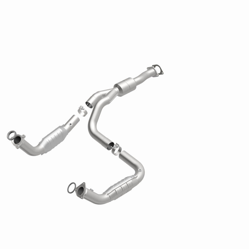 Magnaflow Direct-Fit Catalytic Converter for 2011-2012 Chevrolet Express 2500 6.0L Underbody - OneFastShop