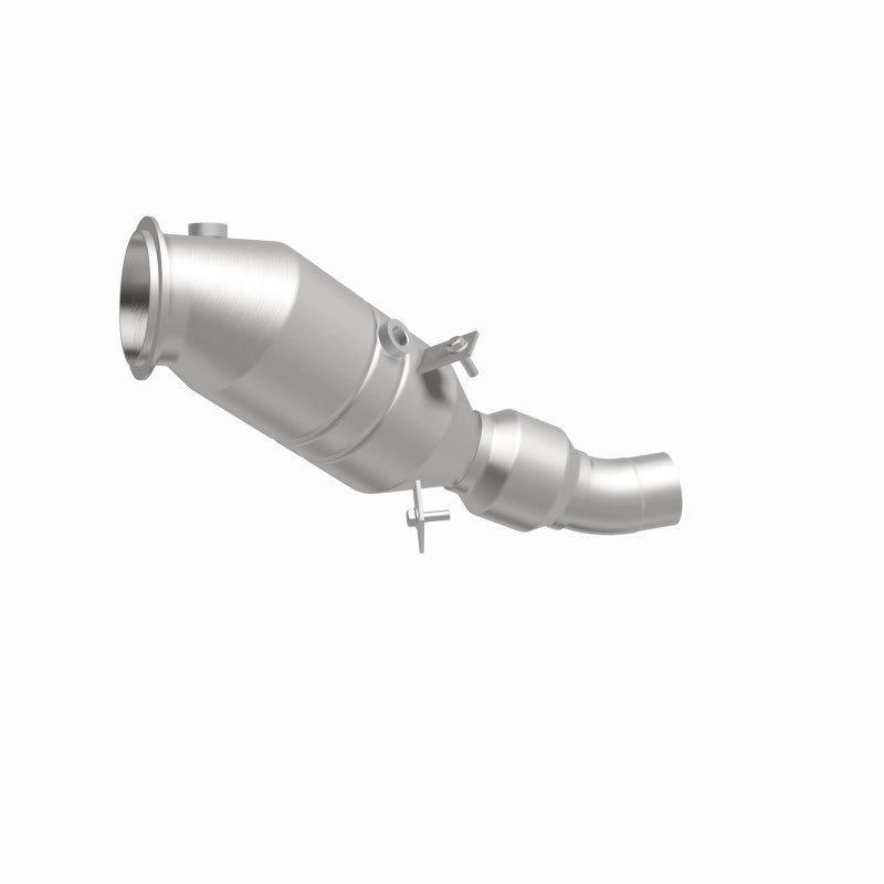 Magnaflow Catalytic Converter DF 2014 228i 2.0L Close Coupled for BMW 228i 2014-2016 and 328i 2012-2016 Models - OneFastShop