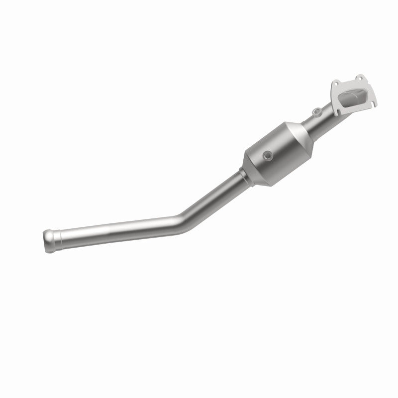 Magnaflow Direct-Fit Catalytic Converter for 13-15 Dodge Durango V6 3.6L EPA Compliant OEM Grade - OneFastShop