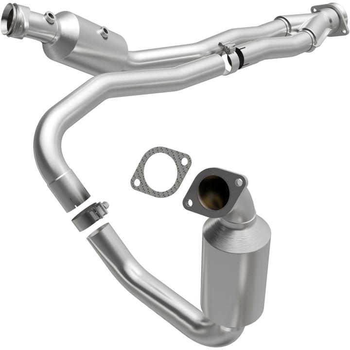 Magnaflow Direct-Fit Catalytic Converter for 2015-2017 Transit-150 V6 3.5 OEM Underbody Replacement - OneFastShop